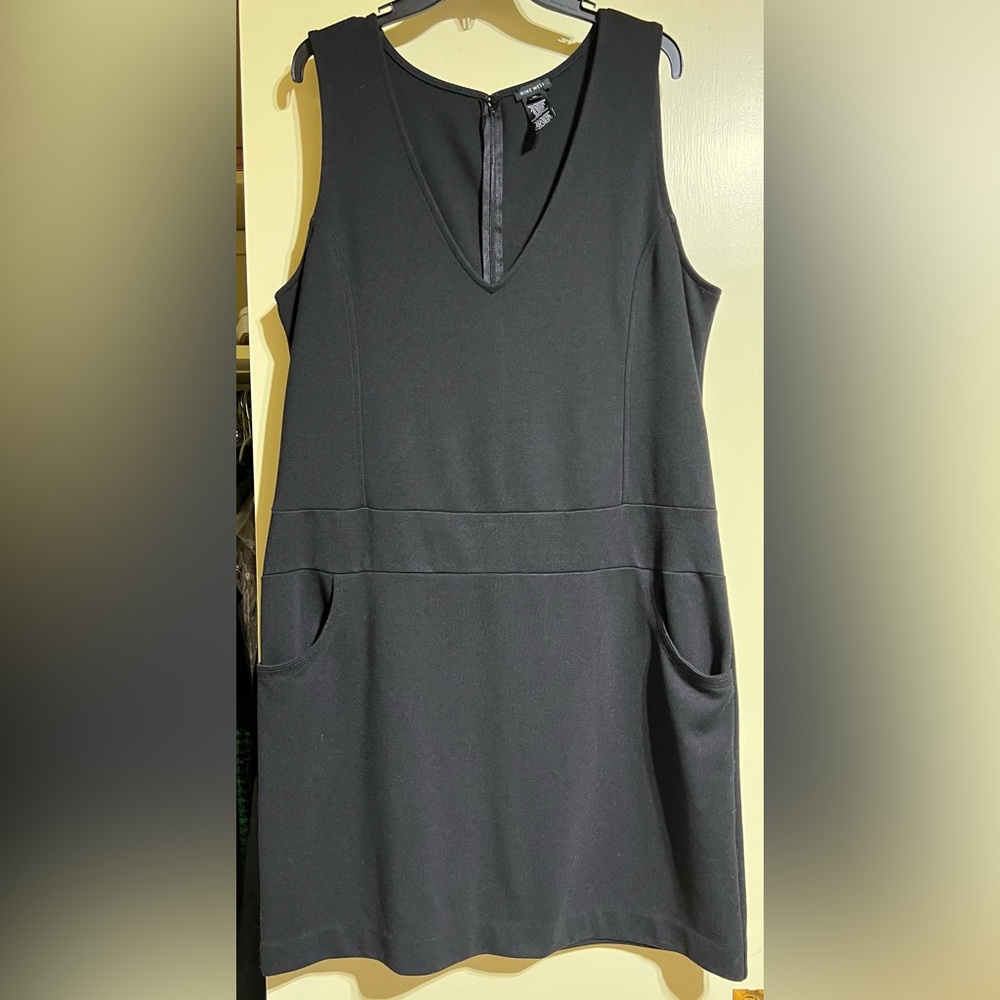 Nine West LBD Plunging Neckline